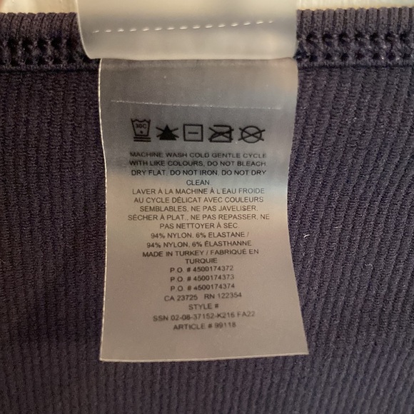 Aritzia - Sunday Best ‘Delta’ SinchSeamless Dress - Picture 8 of 8